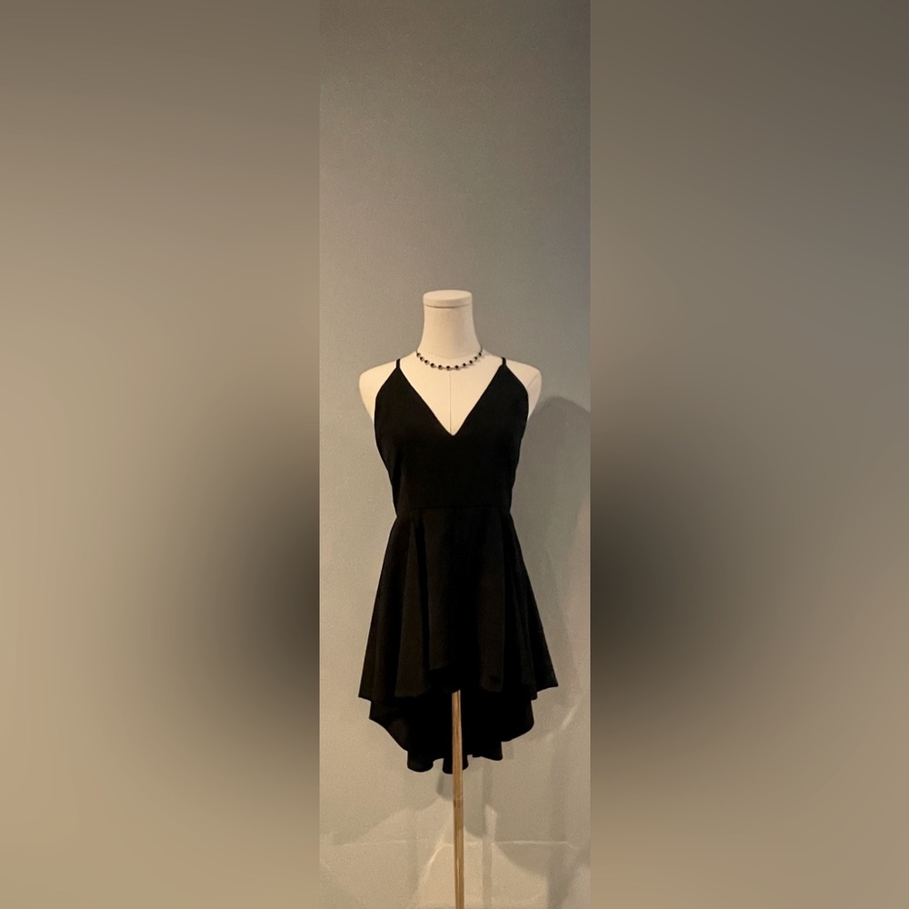 Medium Black Dress/Shorts